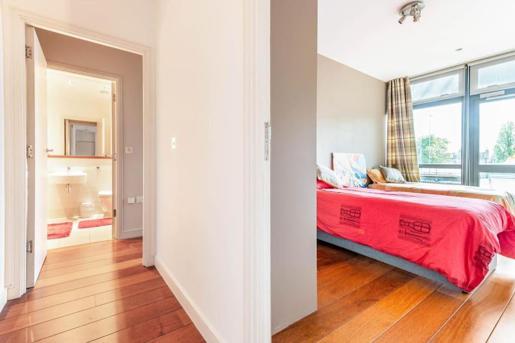 Apartamento Luxurious Flat Sunny, Quiet, Design, Lift, Balcony Londres Exterior foto